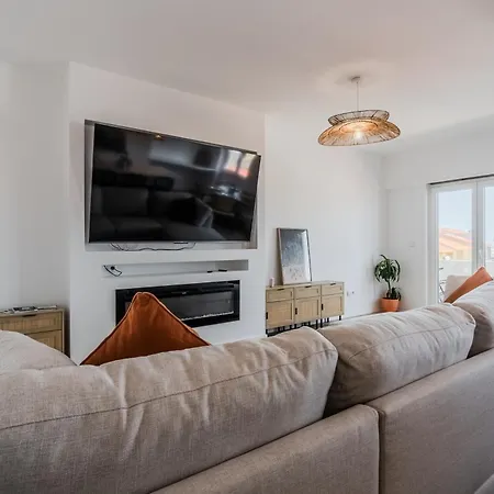 Casa Cruz Do Mar - Oceanview Gem דירה